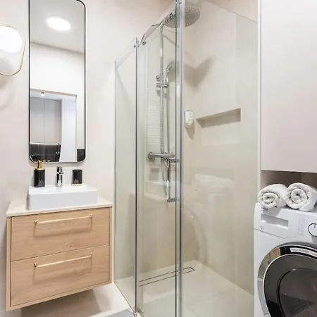 - Great Location- Cozy And Stylish - Stays- Sienna Street * Warsaw